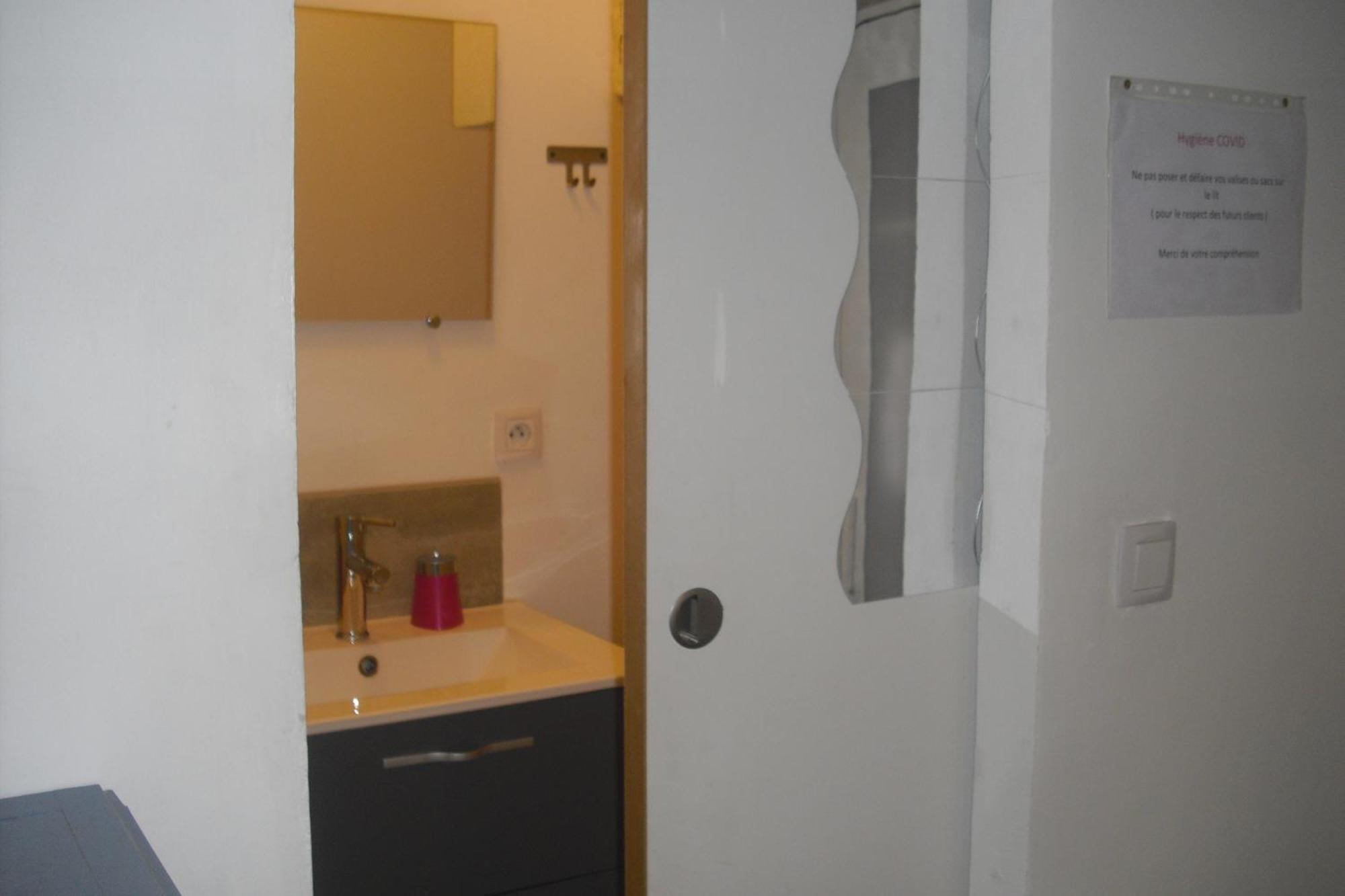 Lou Mas Li Pitchoun "Le Cortassien " Apartment Gordes Bagian luar foto